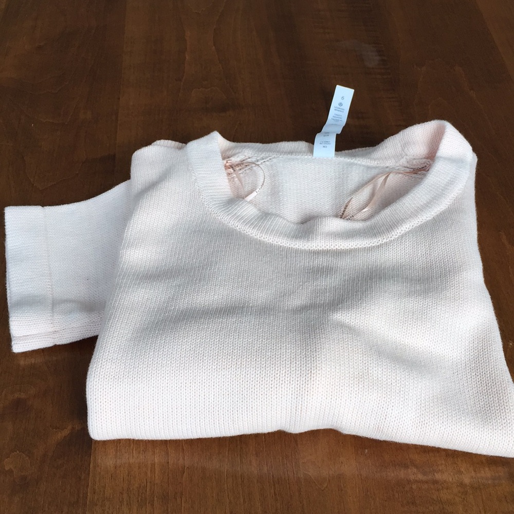 Lululemon Bhakti Reality short sleeve sweater